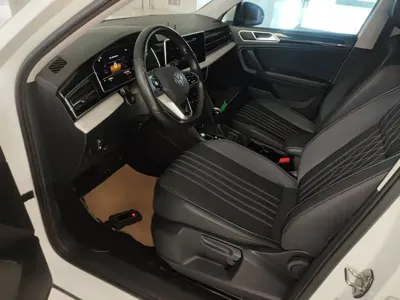 Volkswagen Tiguan L 2022, 81500 км, за 89900 CNY - фото 7