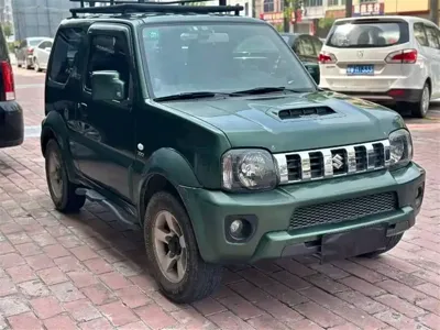 Suzuki Jimny 2014, 120000 км, за 62000 CNY
