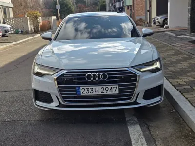 Audi A6 · 2023 год