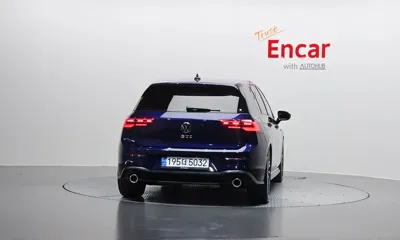 Volkswagen Golf 2024, 1103 км, за 37500000 KRW