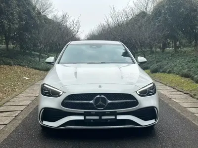 Mercedes-Benz C-Class 2025, 9000 км, за 229800 CNY