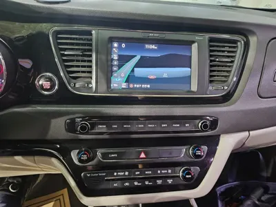 Kia Canival 2017, 170773 км, за 8600000 KRW - фото 9