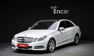 Mercedes-Benz E-Class · 2011 год