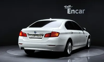 BMW 5-Series 2015, 129456 км, за 12900000 KRW