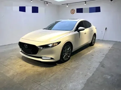 Mazda 3 Axela · 2026 год