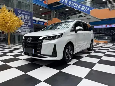 GAC Motor Trumpchi M6 2021, 12000 км, за 118000 CNY - фото 1