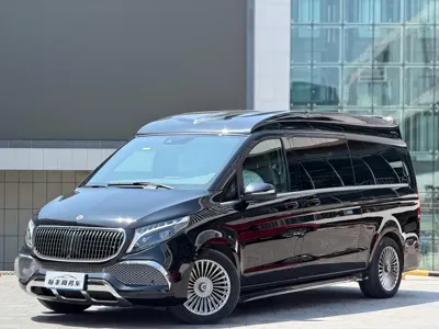 Mercedes-Benz V-Class · 2024 год