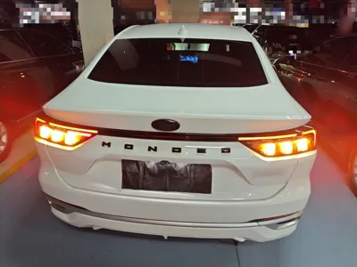 Ford Mondeo 2025, 17600 км, за 119508.3 CNY