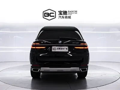 BMW X7 2023, 43000 км, за 558000 CNY