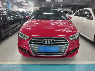 Audi A3 2020, 99600 км, за 57800 CNY