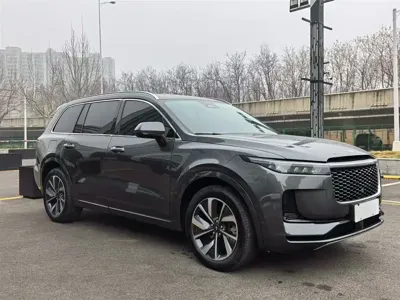 Li Auto Li ONE 2022, 140000 км, за 105000 CNY