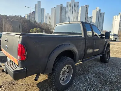 Ford F250 2008, 320000 км, за 14900000 KRW