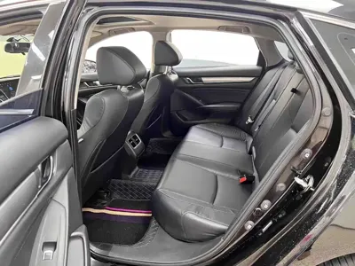 Honda Accord 2019, 80000 км, за 69800 CNY - фото 9