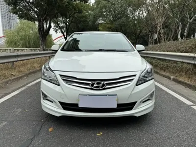 Hyundai Verna 2016, 182500 км, за 26300 CNY