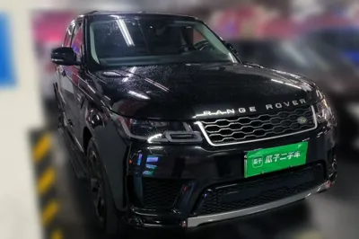 Land Rover Range Rover SportNew Energy 2018, 85200 км, за 270918 CNY