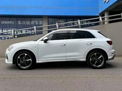 Audi Q3 2023, 13000 км, за 135000 CNY - фото 3