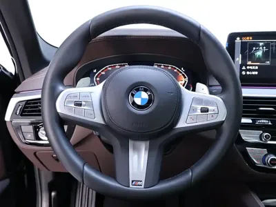 BMW 5 Series 2024, 36700 км, за 273000 CNY - фото 16