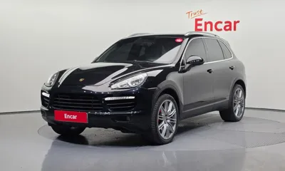 Porsche Cayenne · 2011 год