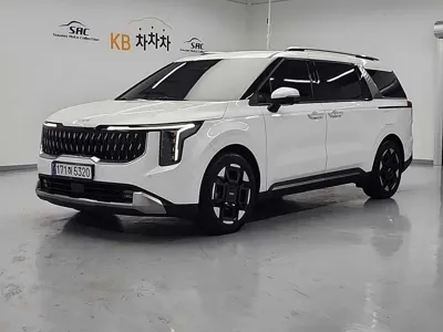 Kia Canival · 2024 год