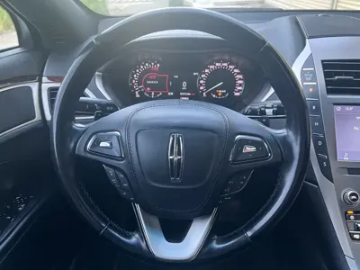 Lincoln MKZ 2019, 80000 км, за 55800 CNY - фото 9