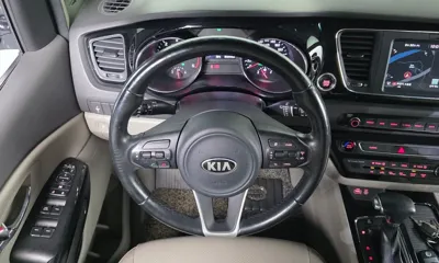 Kia Canival 2017, 80244 км, за 13700000 KRW - фото 13