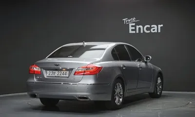 Hyundai Genesis 2011, 101942 км, за 4900000 KRW
