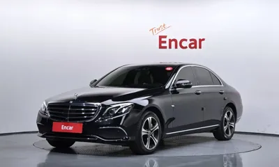 Mercedes-Benz E-Class · 2020 год