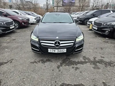 Mercedes-Benz CLS-Class 2012, 100713 км, за 12000000 KRW - фото 1