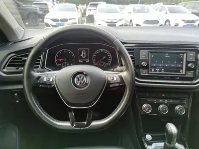 Volkswagen T-Roc 2018, 113699 км, за 44800 CNY - фото 11