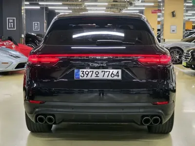 Porsche Cayenne 2019, 110475 км, за 59800000 KRW