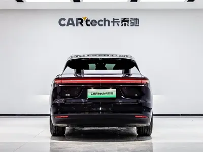 Li Auto 理想i6 2025, 4400 км, за 252800 CNY - фото 28