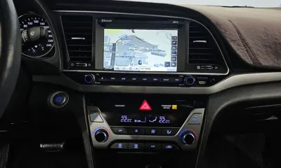 Hyundai Avante 2017, 75932 км, за 12300000 KRW - фото 14