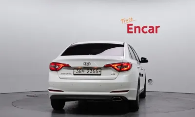 Hyundai Sonata 2015, 195037 км, за 5190000 KRW