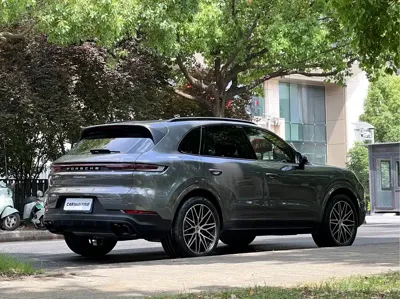 Porsche Cayenne 2025, 8000 км, за 698000 CNY - фото 4