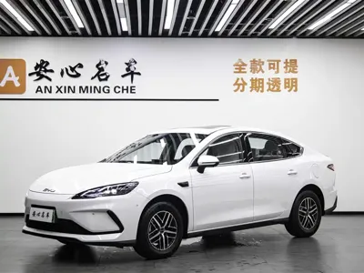 BYD Seal 05 DM-i · 2025 год