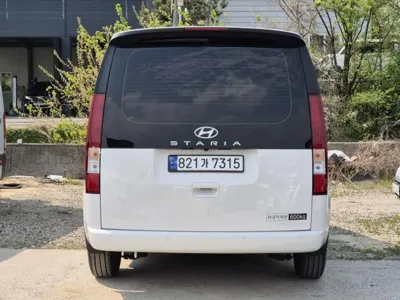 Hyundai Staria 2023, 73975 км, за 19200000 KRW