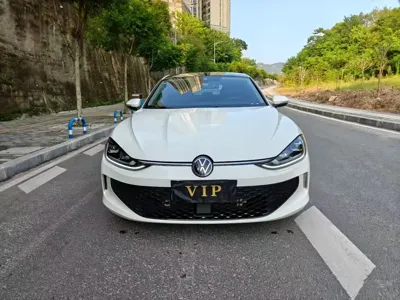 Volkswagen Lamando 2023, 70000 км, за 78800 CNY