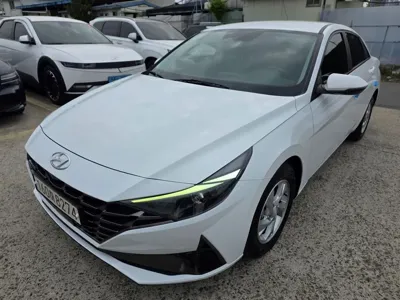 Hyundai Avante · 2021 год