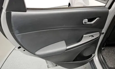 Hyundai Kona 2021, 57126 км, за 17000000 KRW - фото 25