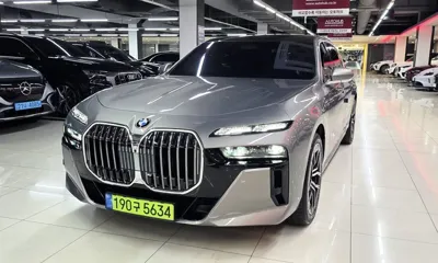 BMW 7-Series 2025, 28103 км, за 124900000 KRW