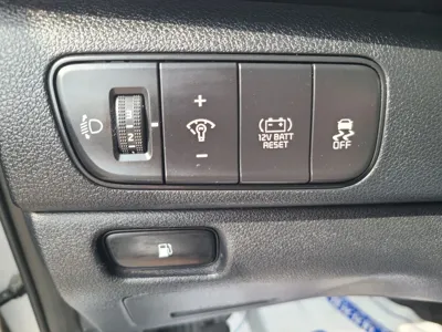 Kia Niro 2018, 143557 км, за 9700000 KRW - фото 14