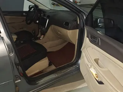 Ford Focus 2012, 123000 км, за 12000 CNY - фото 8
