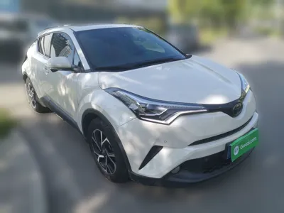 Toyota C-HR 2018, 89400 км, за 71453.46 CNY