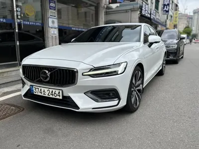 Volvo S60 · 2024 год