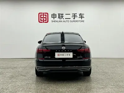 Volkswagen Passat 2021, 84500 км, за 96000 CNY