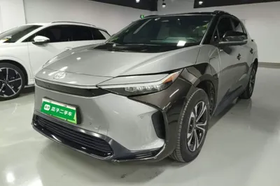 Toyota FAW Toyota bZ4X · 2022 год