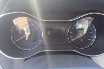 Geely Auto Vision 2019, 26200 км, за 26272.06 CNY - фото 11