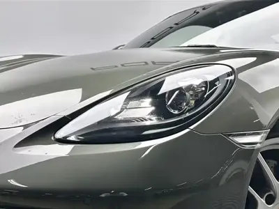 Porsche 718 2023, 9500 км, за 435000 CNY - фото 7