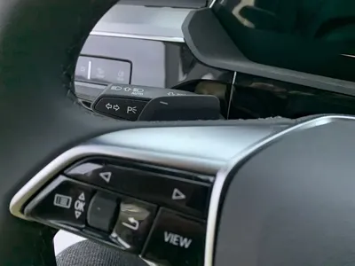 Audi e-tron 2026, 100 км, за 199800 CNY - фото 20