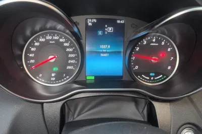 Mercedes-Benz C-Class 2019, 56500 км, за 122309.06 CNY - фото 9